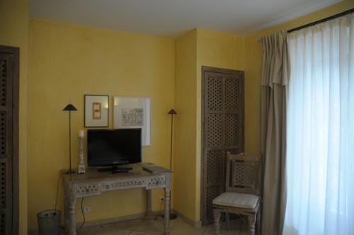 Hotel Villa Les Rosiers 格里莫 外观 照片