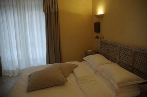 Hotel Villa Les Rosiers 格里莫 外观 照片
